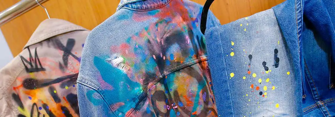 Customização de Peças do Vestuário Customização de Peças do Vestuário