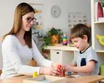 Um Professor Especial para Alunos Especiais Um Professor Especial para Alunos Especiais