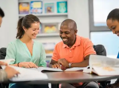 Conhecendo a  Base Nacional Comum Curricular - BNCC Conhecendo a  Base Nacional Comum Curricular - BNCC