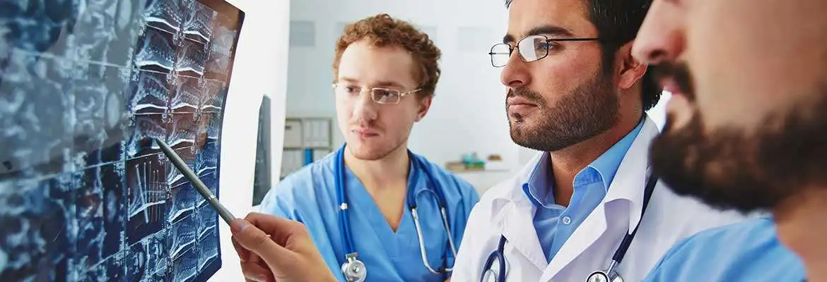 Auxiliar de Radiologia Auxiliar de Radiologia